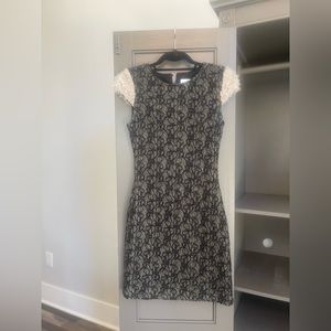 Badgley Mischka acrylic wool mixed media dress w exposed back zipper